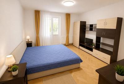 Apartament cu 2 camere decomandat, mobilat în Central
