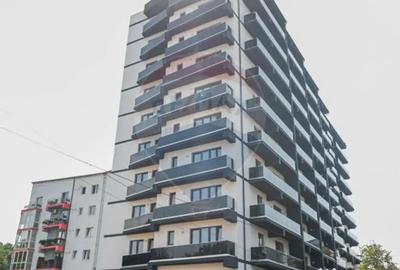 Spațiu comercial, de 195 mp, în Central - 3