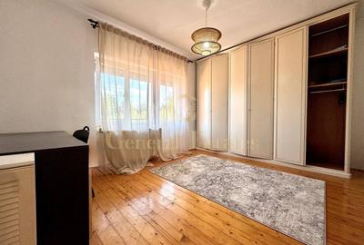 Casă individuală cu 8 camere cu Teren 1000 Mp în Bucium - 15