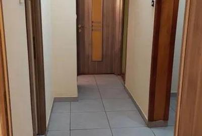 Apartament cu 3 camere decomandat în Școlilor - 4