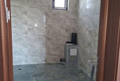 Casă cu 2 camere cu Teren 240 Mp în Central - 7