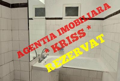 Apartament cu 4 camere decomandat în Banat - 9