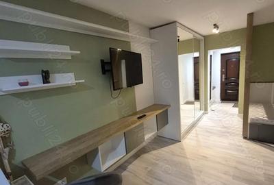 Garsonieră decomandată în Central - 1