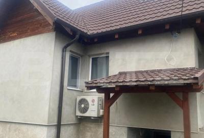Casa de vanzare, cu 4 camere, 170mp, zona Garbau (Cornesti) - 2