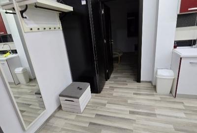 Apartament cu 3 camere decomandat, mobilat în Calea București - 3