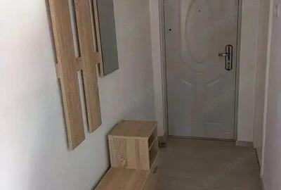 Apartament cu 2 camere nedecomandat în 7 Noiembrie - 1