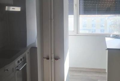 Apartament cu 3 camere semidecomandat în Drumul Taberei - 16