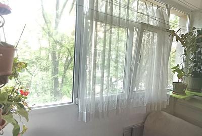 Apartament cu 3 camere decomandat în Drumul Taberei - 5