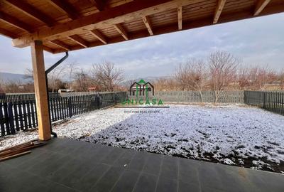 Duplex cu 3 camere cu Canalizare în Bujoreni - 10