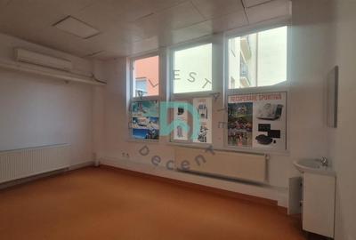 Spatiu comercial pretabil clinica, sala  de sport, birouri! - 3
