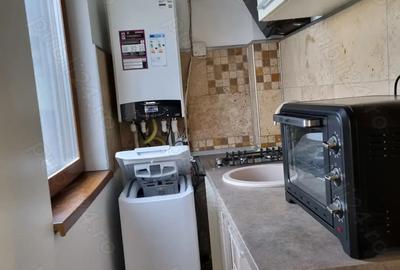 Proprietar vand apartament doua camere open space - 10