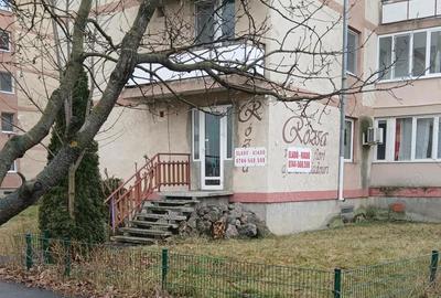 Spațiu comercial, de 38 mp, în Exterior Vest - 9