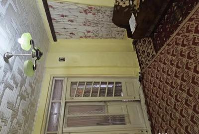 Casă cu 5 camere în Central - 2