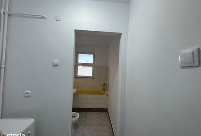 Apartament cu 3 camere decomandat în Central - 6