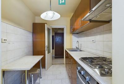 Apartament cu 3 camere decomandat în Central - 18
