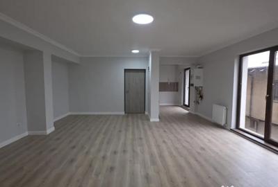 Apartament cu 3 camere semidecomandat în Dămăroaia - 2