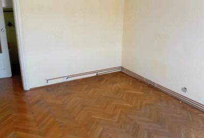 Apartament cu 2 camere semidecomandat în Central - 2