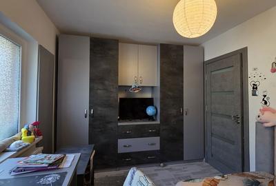 Apartament cu 2 camere în Rovine