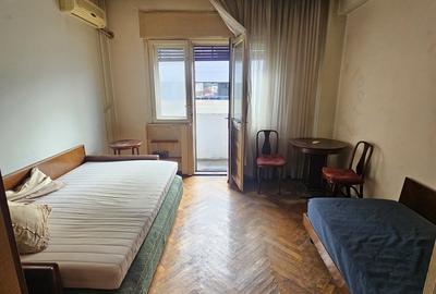 Batiste, Universitate - 10