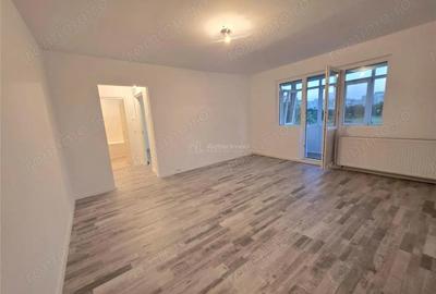 Apartament cu 2 camere semidecomandat în Micro 3 - 11