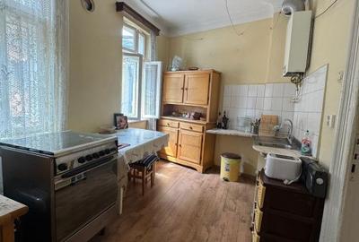 Casă cu 3 camere cu Canalizare în Ultracentral - 7