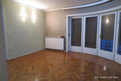 Spațiu comercial, de 143 mp, în Ultracentral - 9