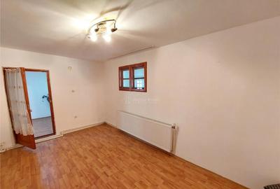 Casa tip P M, amprenta 80 mp, teren 105 mp, Str. Libertatii - 16