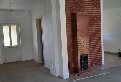 Casă cu 3 camere cu Teren 860 Mp în Târgu Ocna - 7