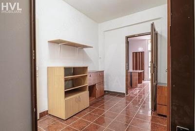 Spațiu comercial, de 30 mp, în Central