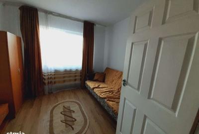 Apartament de 2 camere decomandat complet utilat in zona Mihai Viteazu Negociabi