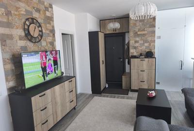 Apartament cu 3 camere semidecomandat în Sârbi - 1