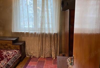 De vanzare apartament 4 camere - 3