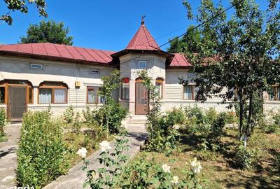 Casă cu 5 camere cu Canalizare în Mătăsaru - 1