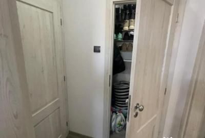 Apartament cu 2 camere semidecomandat în Brazda lui Novac