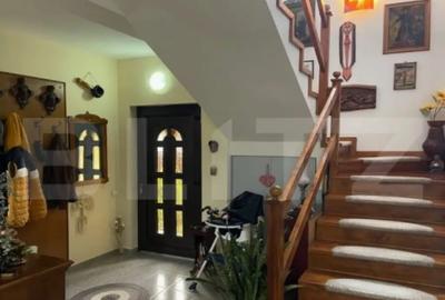 Casă cu 4 camere cu Teren 300 Mp în Central - 7