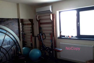 Casă cu 3 camere în Central - 13