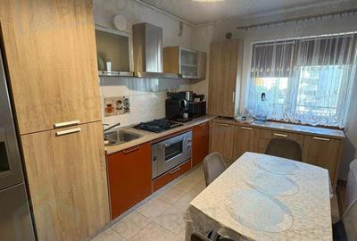 Apartament 3 camere, 95 mp, Calea Torontalului - 2