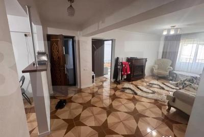 Apartament cu 4 camere decomandat, mobilat în Central - 1