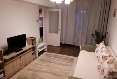 Garsonieră decomandată, mobilată în Ultracentral
