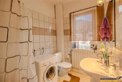 Locuinta cu caracter,doua niveluri,4 camere,terasa,garaj,curte,Centru Istoric Brasov: FILM 3D! - 12