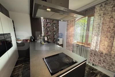 Casa de vanzare cu 4 camere, cartier Bradet - 10