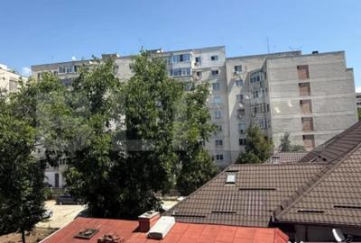 Apartament cu 3 camere semidecomandat în Democrației - 14