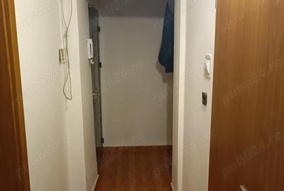 Apartament cu 2 camere semidecomandat în Olimpia-Stadion - 2