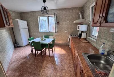 Ocazie!Casa  individuala S+P+1+M situata pe un teren 837mp cu deschidere la 2str - 27