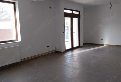 Spatiu comercial de inchiriat langa Judecatoria Beius - 2