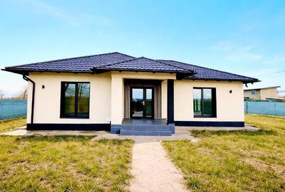 Casă individuală cu 3 camere cu Teren 350 Mp în Bucium - 1