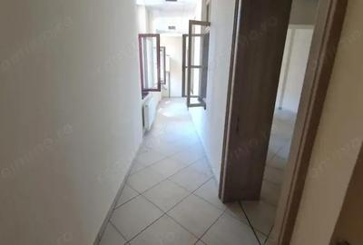 Spațiu comercial, de 110 mp, în Central - 7