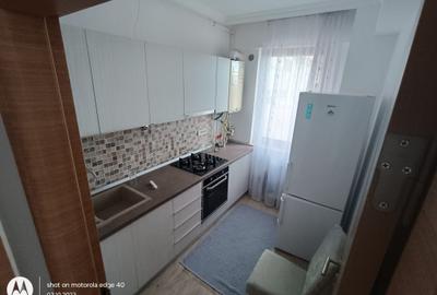 Inchiriez Penthouse 3 camere vedere frontala la mare Faleza Nord - 13