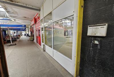 Spațiu comercial, de 45 mp, în Titan - 6