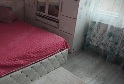 Apartament cu 3 camere decomandat în Crucea - 4